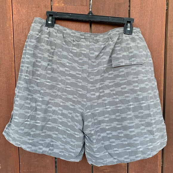 Grey Patagonia Baggies Shorts With Patterns Size Medium - Picture 4 of 4